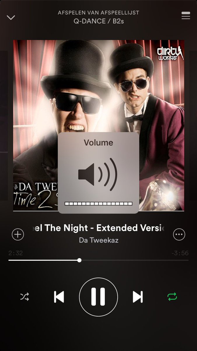 Qwendoline's tweet photo. The track who made me love those guys 🙏🏻 LOUDER PLS @DaTweekaz https://t.co/EJTH9hFPs9