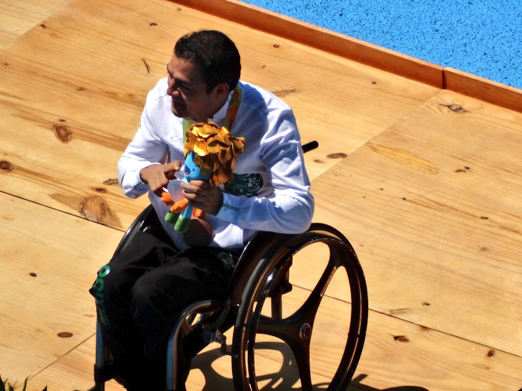 conadeoficial's tweet photo. #RioXCONADE El #bronce de Edgar Navarro es la 8a medalla 🏅de la delegación tricolor 🇲🇽 en #Rio2016 https://t.co/sBhBV76u7L
