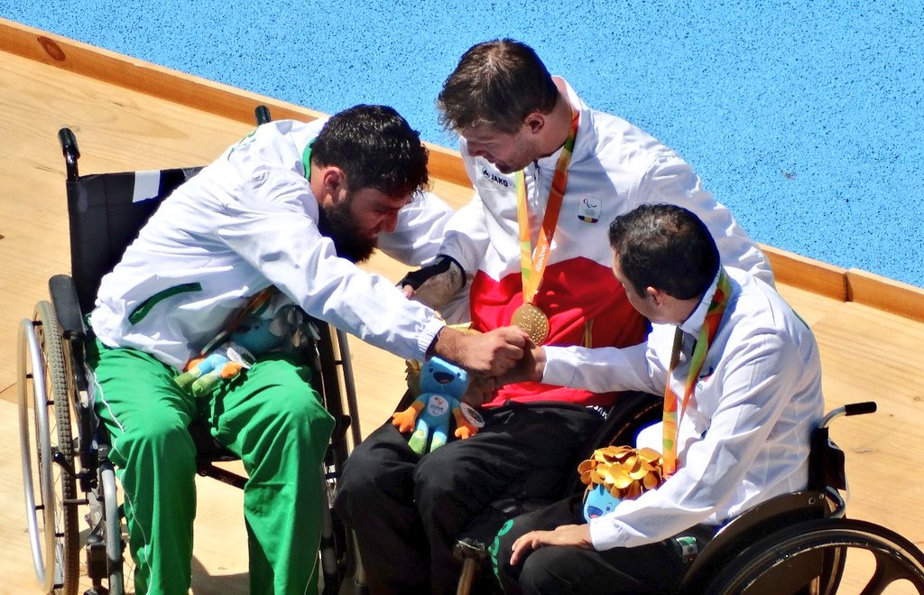 conadeoficial's tweet photo. #RioXCONADE El #bronce de Edgar Navarro es la 8a medalla 🏅de la delegación tricolor 🇲🇽 en #Rio2016 https://t.co/sBhBV76u7L