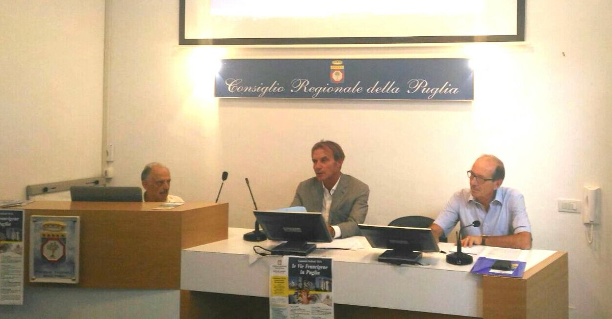 longopuglia's tweet photo. #FieradelLevante @aiccrenazionale fare sistema risolvere problemi comuni confronto su #macroregioni #migrazioni https://t.co/UvO2iRcyaJ