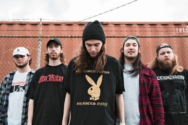 FaceTheNoiseWeb's tweet photo. Knocked Loose Stream New Album ‘Laugh Tracks’ https://t.co/Krx5sqTvZz https://t.co/AiEiBlpvK3