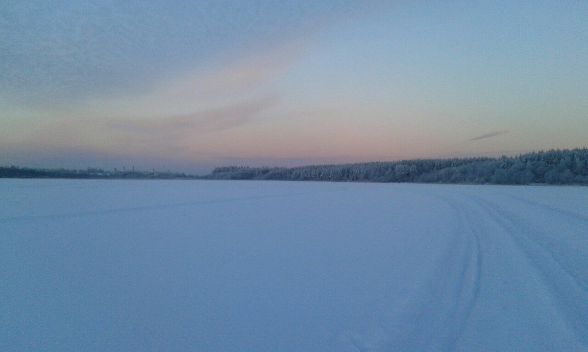 KrasivaRu's tweet photo. Ленинградская область. Гатчинский район. Село Орлино #КрасиваяРоссия https://t.co/NYPP18LoDj