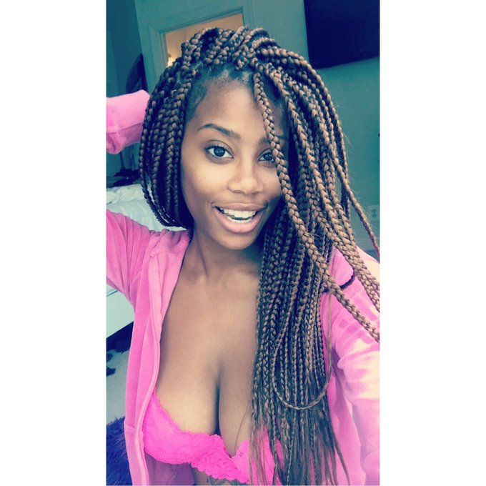 Watch princessmya😜's leaked NSFW photo on TwXstars