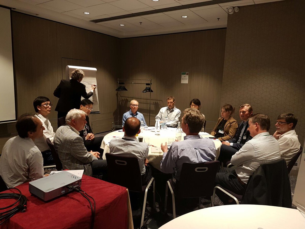 ITEA_4's tweet photo. #PODays2016 brainstorming galore! Keep it up and cu in the plenary @18:00 for intermed. results #innovation https://t.co/4VqnZrjWmb