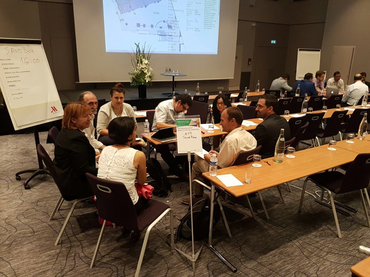 ITEA_4's tweet photo. #PODays2016 brainstorming galore! Keep it up and cu in the plenary @18:00 for intermed. results #innovation https://t.co/4VqnZrjWmb