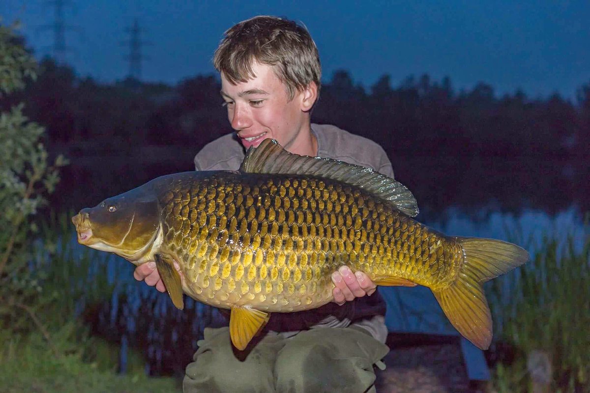 carlandalex's tweet photo. So we have very nearly finished editing another video for our main channel! Will be live on Friday! #fishingupdate https://t.co/KO9LwpZXvD
