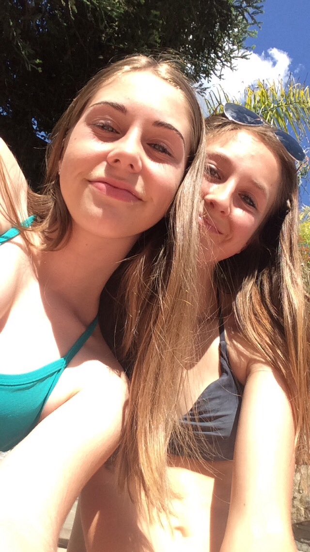 ally_bennett23's tweet photo. bff is 16 today💕:) love you so much lo thanks for being amazing &amp; for all our mems @LaurenHopper15 https://t.co/0gJq1CcKon