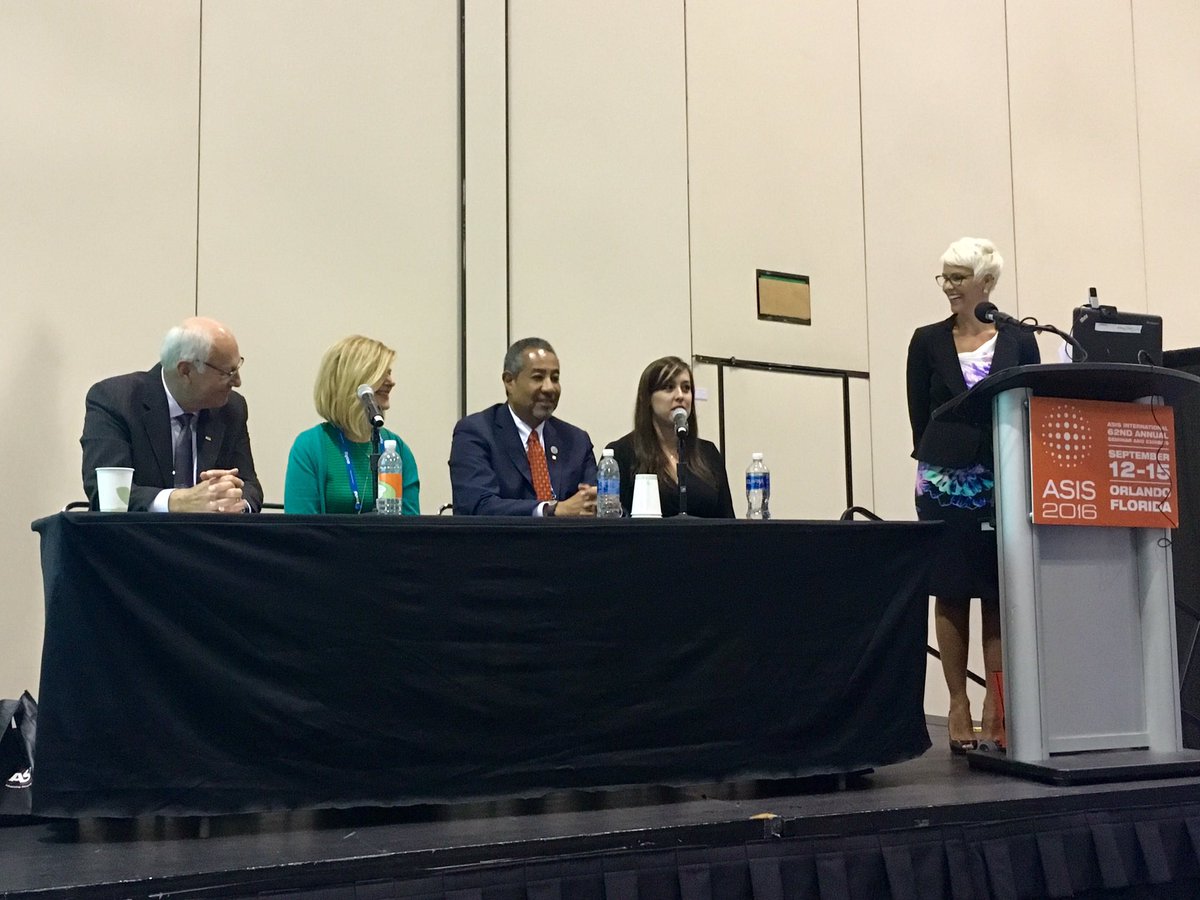 Microsoft_GS's tweet photo. Microsoft CSO @MikeHowardMSGS & @ssangrey1 spoke on the #asisyp panel about mentorship today at #ASIS16 https://t.co/xF7uPaRiJc