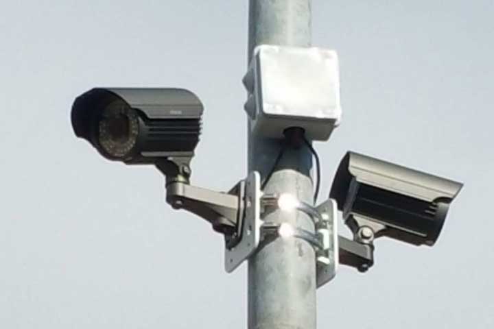 UniversbyPro's tweet photo. Mvision suministra el material para la instalación CCTV de la urbanización El Tajo
https://t.co/jQj0CD96Wy https://t.co/tQc6TU2ybn