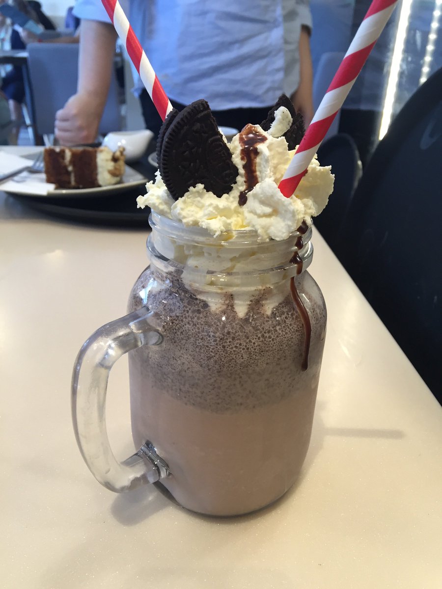 lynchospitality's tweet photo. Here's one of our Oreo Gourmet Shakes made with @bestoffreshness Draynes Farm Ice Cream. #droolfactor https://t.co/WgglwIPWFv