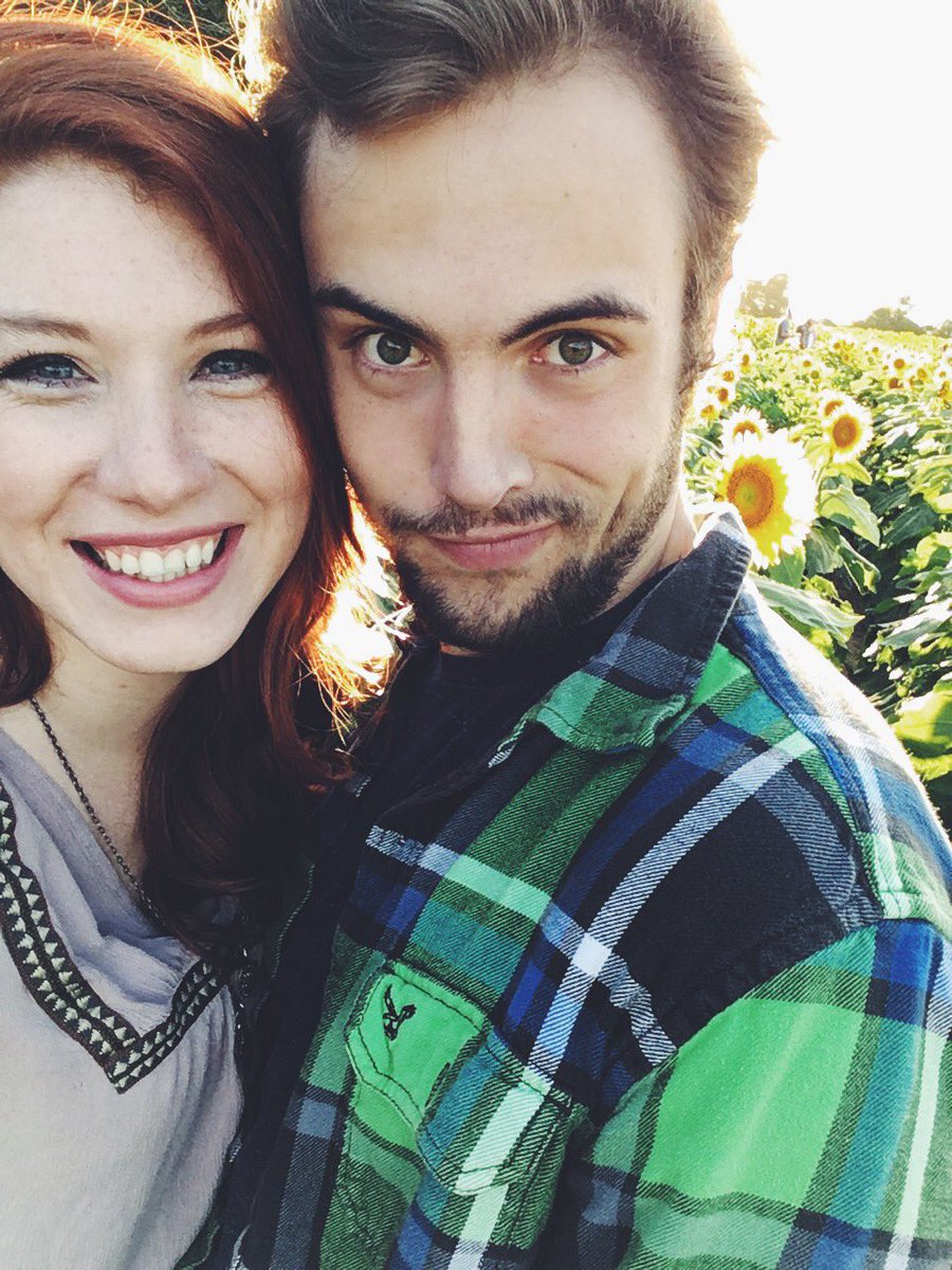 ButlerKaylee's tweet photo. Thankful 🌻🌻💛💛 https://t.co/1I5O3GFlEW