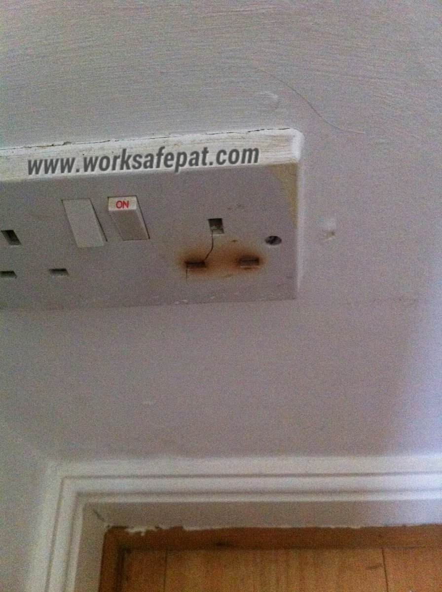 WORKSAFEPAT's tweet photo. Continuing to use a damaged socket is never a good idea. #firesafety #userchecks #worksafepat #ShoutOutWales https://t.co/eHElmSdb8o