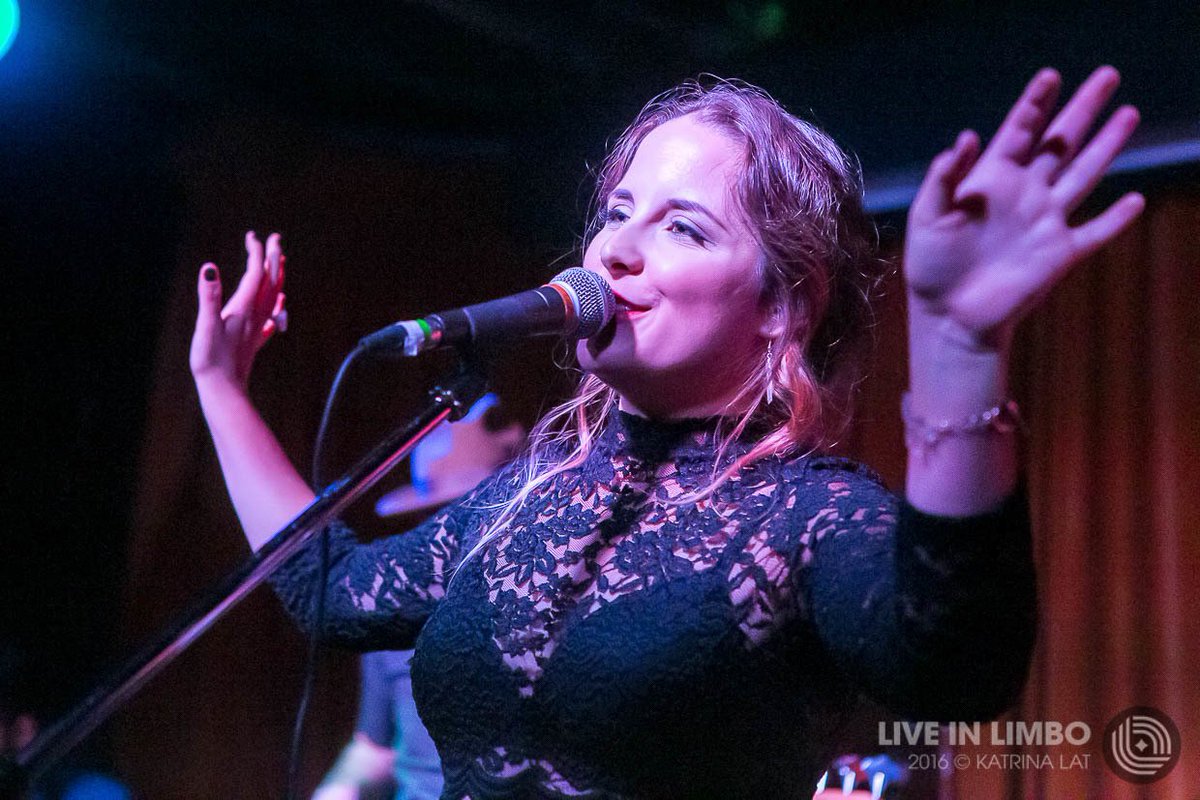 Photos &amp; Review : @brooklyndoran with <a href="/UKAEband/">UKAE</a> and #AFellowShip at the <a href="/thedrakehotel/">The Drake</a> lil.fm/2crn3OI
