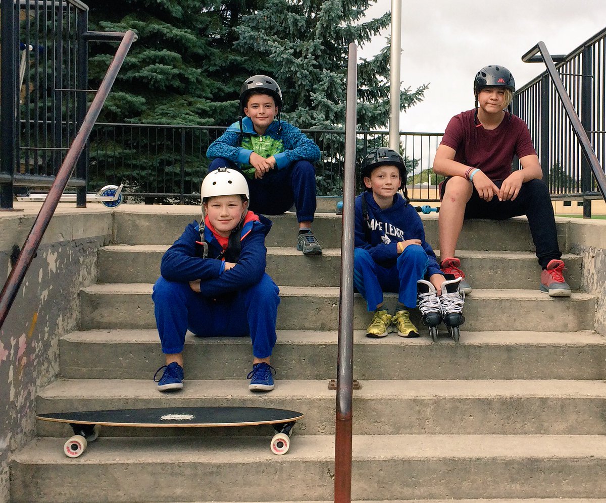 hastingsLRSD's tweet photo. Outdoor Ed off to a good start with a 10 km outing. #wheelsonly #bike #skateboard #rollerblade #scooter https://t.co/XLmlMcqDTx