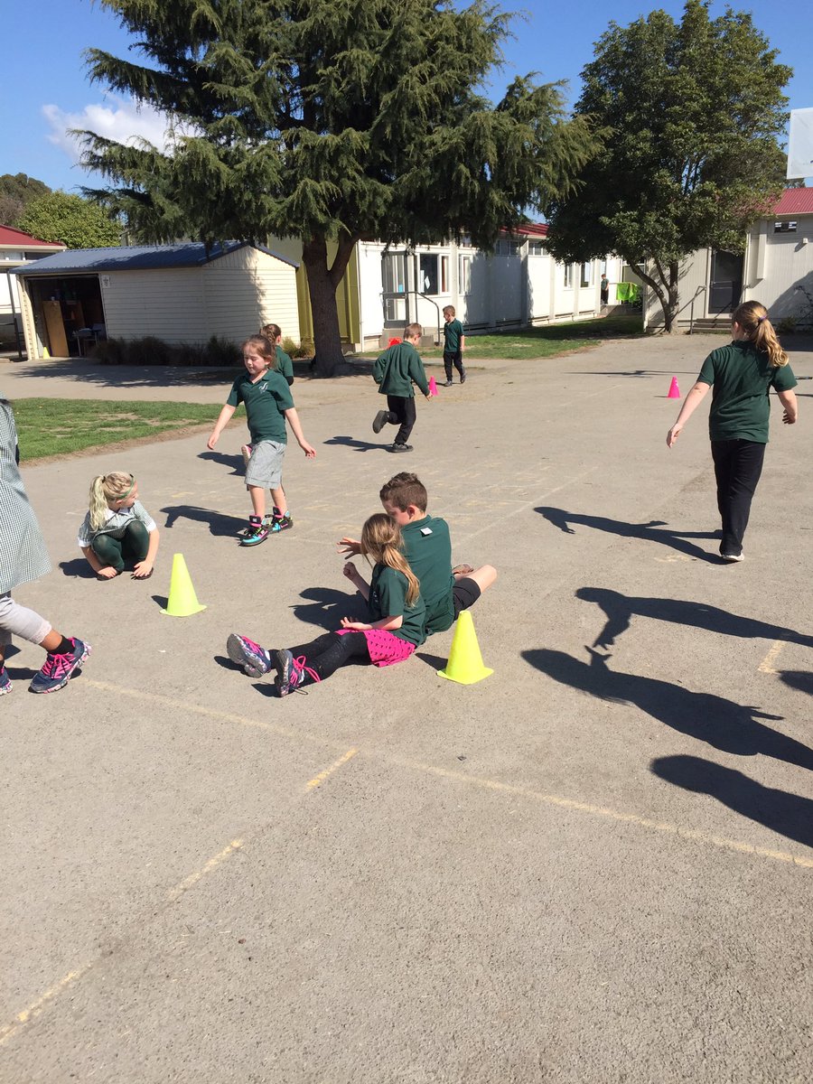 room4bromley's tweet photo. Loving Kiwi Sport in the sunshine with Nate yesterday! #bromleyschoolnz #kiwisport https://t.co/dEqWBGw9fn