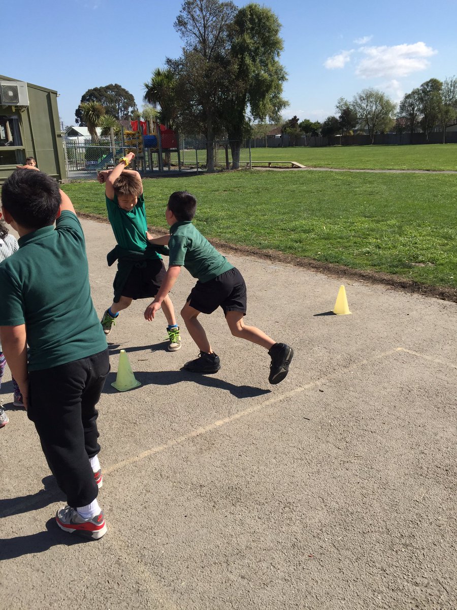 room4bromley's tweet photo. Loving Kiwi Sport in the sunshine with Nate yesterday! #bromleyschoolnz #kiwisport https://t.co/dEqWBGw9fn