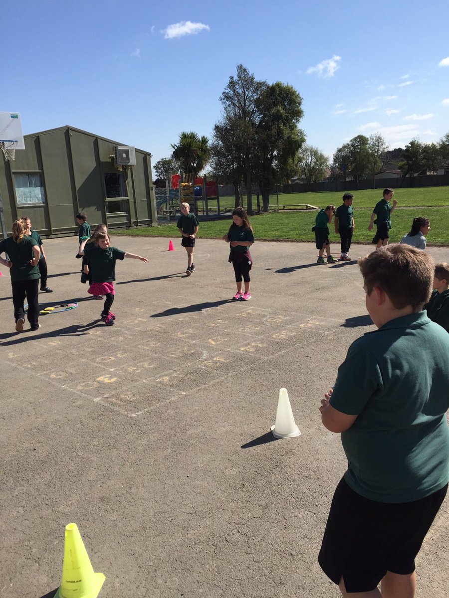 room4bromley's tweet photo. Loving Kiwi Sport in the sunshine with Nate yesterday! #bromleyschoolnz #kiwisport https://t.co/dEqWBGw9fn