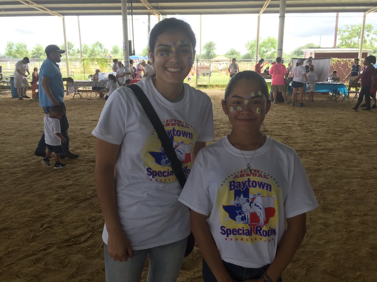 ChannelviewROTC's tweet photo. On Saturday, September 10, 2016, JROTC worked with PALs and former cadets at the annual Baytown Special Rodeo.😊💖 https://t.co/QnAPPxObej