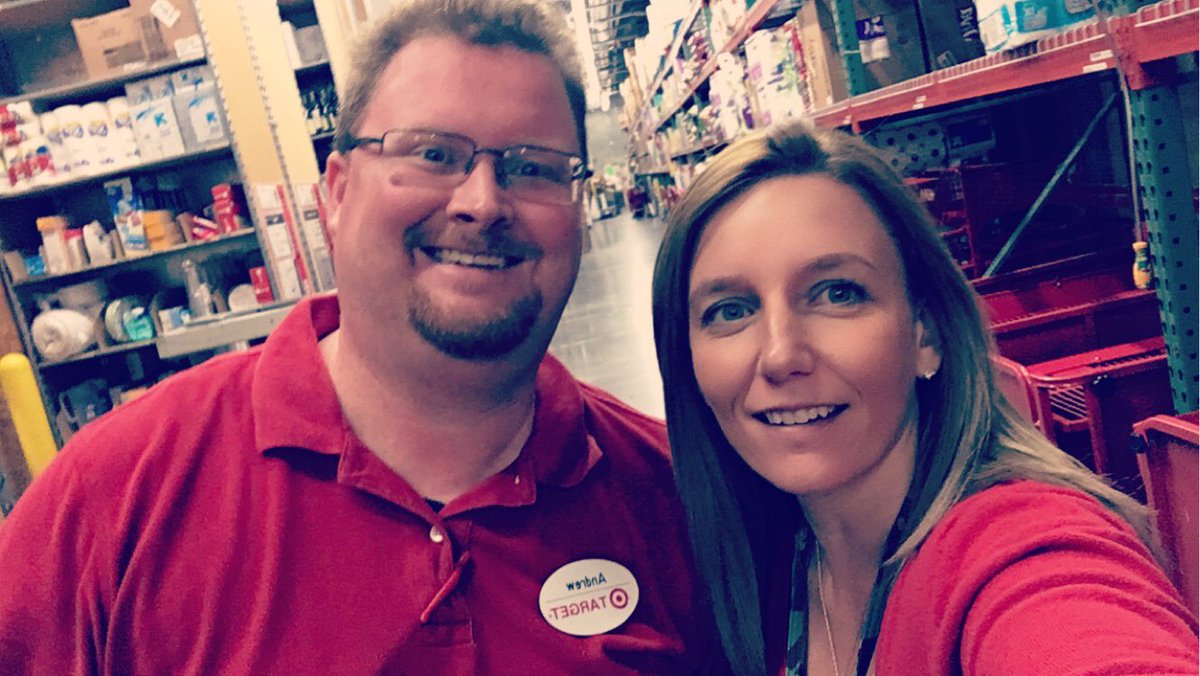 This guy....one of my favs 😊 <a href="/AndrewS9426/">Andrew Smith</a> <a href="/stephanie1908/">Stephanie Bryan</a> @Jonathan_SYoung