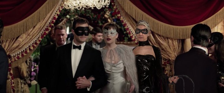 TheEllenShow's tweet image. Things just got a whole lot darker.