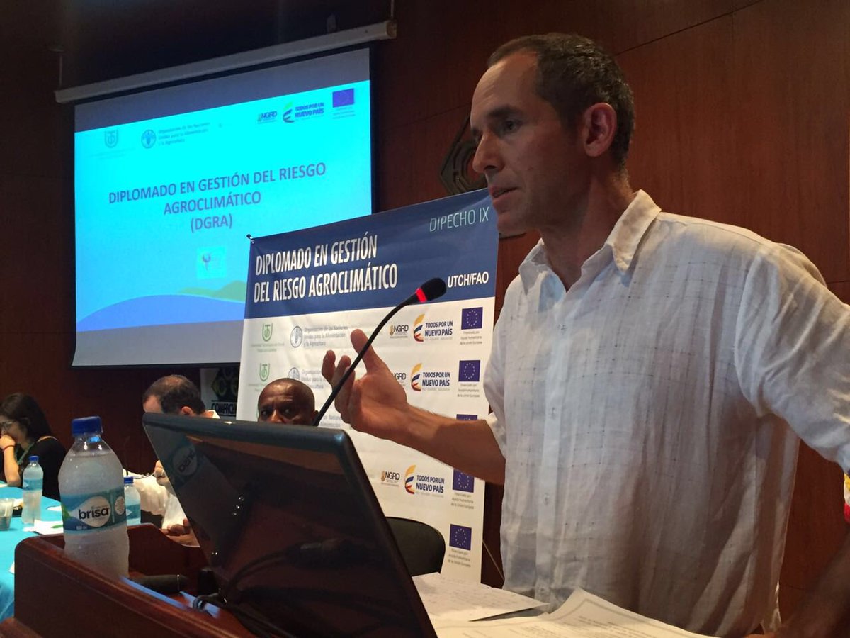 FAO_Colombia's tweet photo. Alvaro de Vicente, jefe regional de #ECHO destaca la inclusión de experiencias de los técnicos de #UNFAO #DipechoIX https://t.co/JzxM6OwDpV