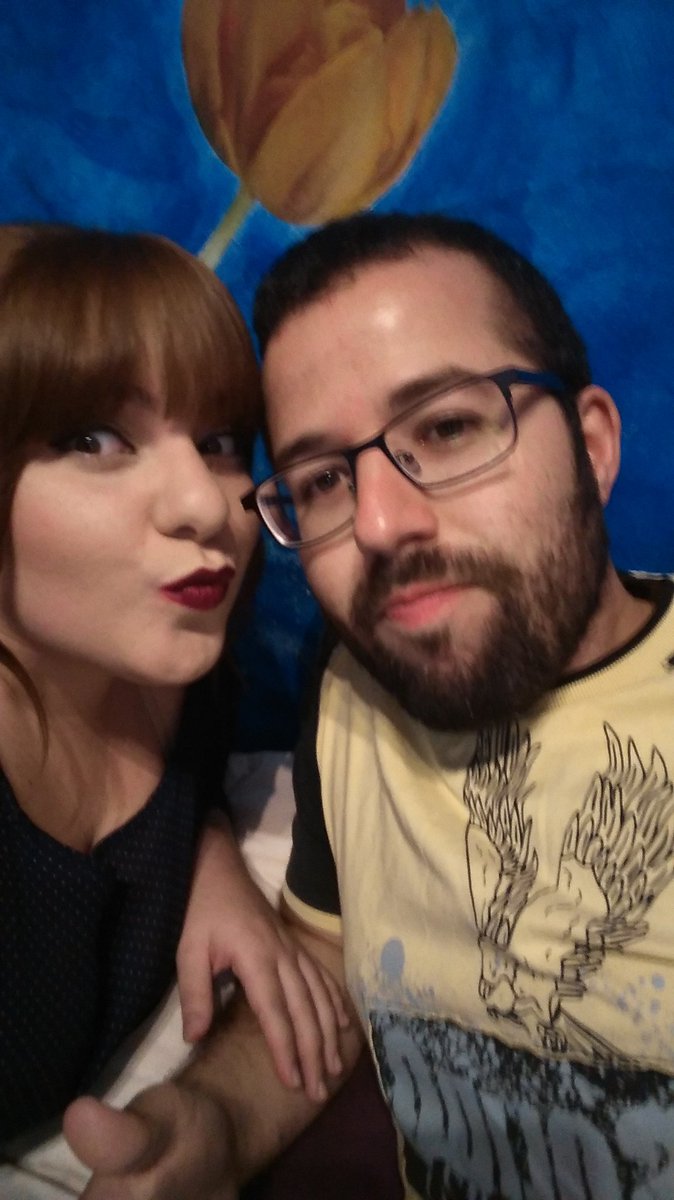 TiizStyle27's tweet photo. Me he puesto malita del estómago pero en esos momentos sé que eres la persona que quiero en mi vida😍💗💗 https://t.co/pkvlamhfH6