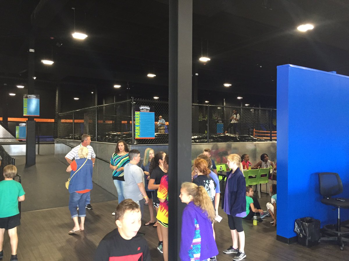 MikeBoddie2's tweet photo. UpDown Trampoline Park &amp; HBP A Perfect Match and Crowd Favorite!!! #tbhcdelivers https://t.co/rnyuuMa7ZI