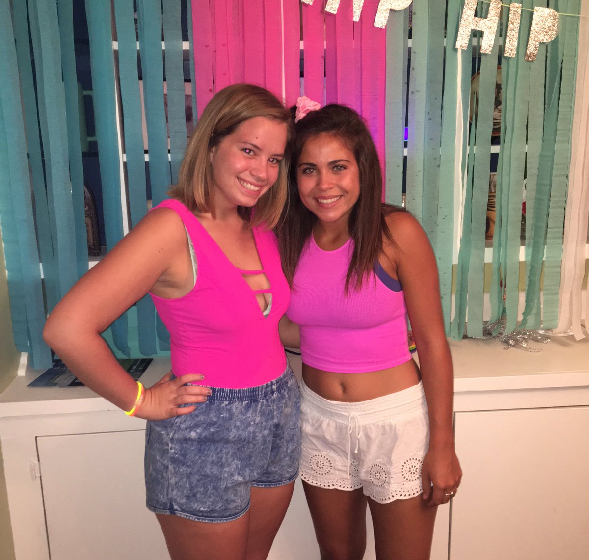 maika_beckner's tweet photo. Happy birthday Morgan!!!!! I hope ur day is awesome like u😜💗💗  @morganniez https://t.co/gUSA6rozT4