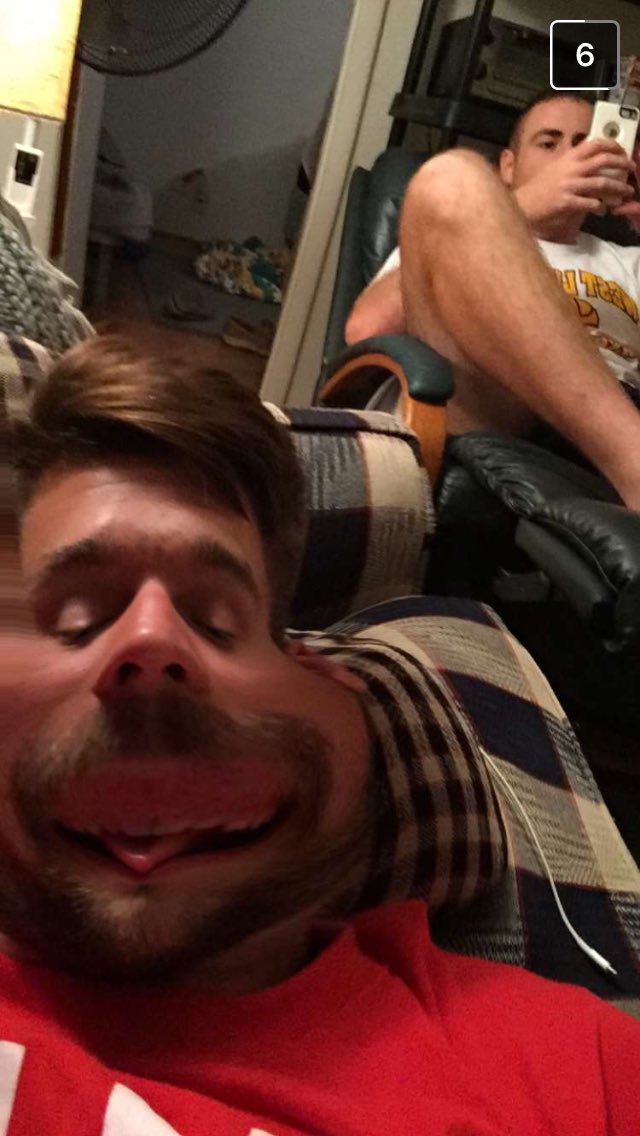 Meinymuff's tweet photo. Hey happy birthday day man! #biggsln #apt6 #fearthevikings #TVpride #JetpackJoyride #theman https://t.co/qlseSdHoqC