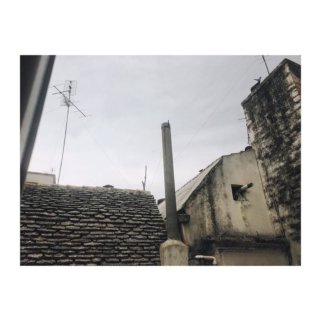 bettinaeffe's tweet photo. ☁️☁️☁️ https://t.co/EFtS3ys9Wh https://t.co/wfJvYV0Ji0