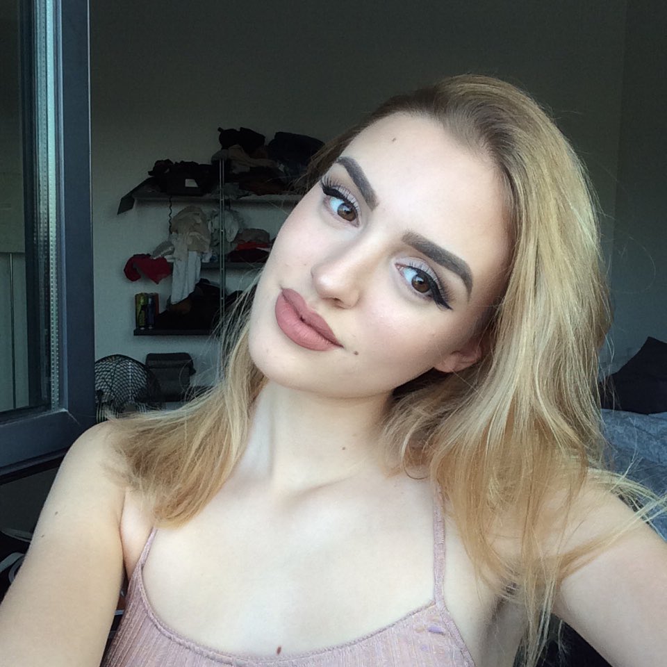 TASTYTESSITA's tweet photo. https://t.co/Zyzno6eupa
