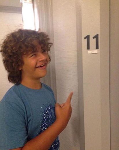 Fuck_NewMagcon's tweet image. "On a scale of 1-10 how stressed out are you?"