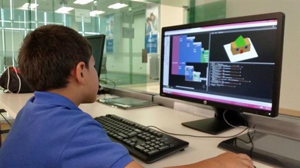 3dersorg's tweet photo. ScratchyCAD, new block based 3D modeling software for beginners, to launch on Kickstarter
https://t.co/W3bmhvgjw3 https://t.co/pTlscNPUKL