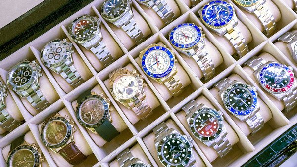 ScoutCMS's tweet photo. [#Counterfeiting] requires brands to be more flexible &amp; try new things via @FT #FakRApp https://t.co/DkU6ed95QT https://t.co/W9ZTbwCnHO