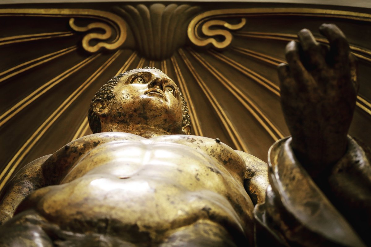 Hercules looking rather godly at the #Vatican in #Rome. <a href="/Italy_it/">Redirect - Italia.it</a> #IlikeItaly #Italia