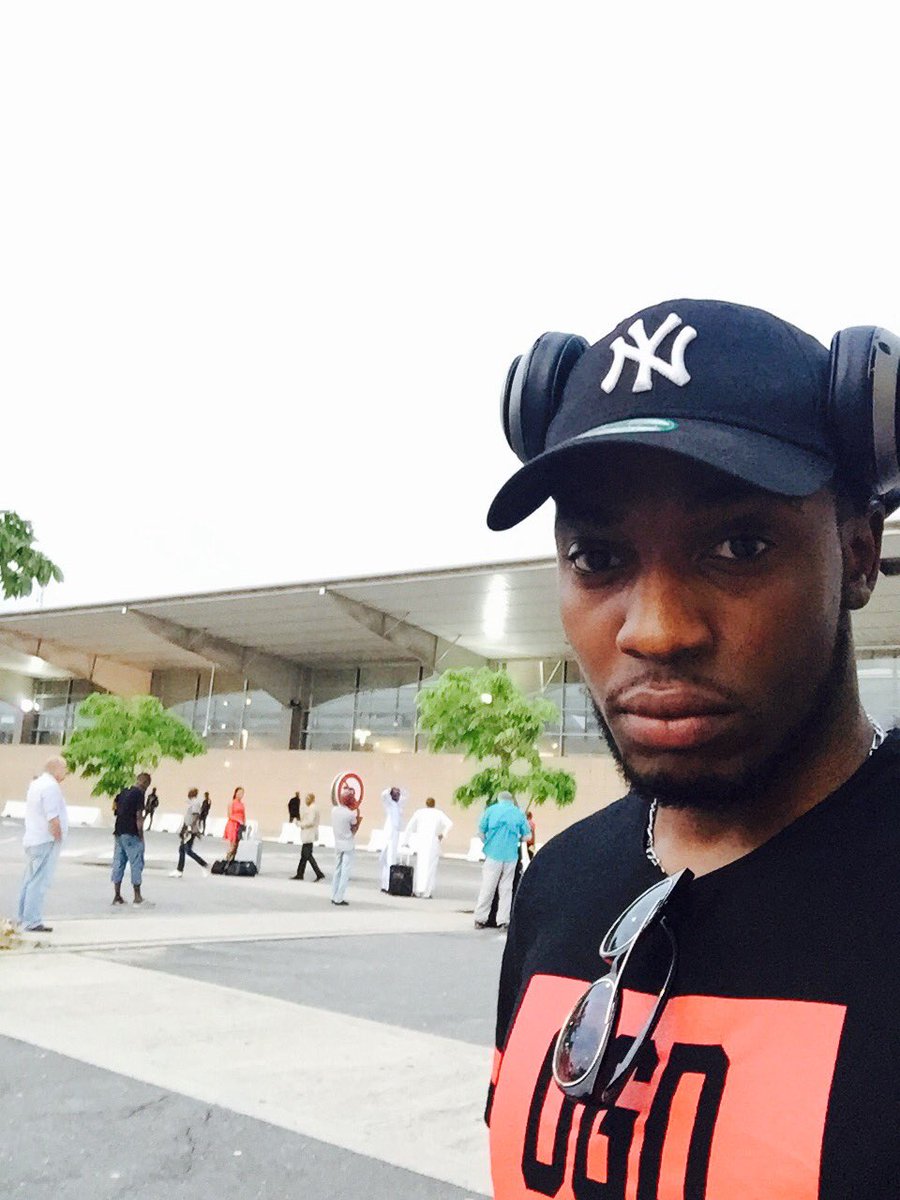 williamwsheldon's tweet image. She always Say that Im the best but I dont figure out why? They envy My hapiness. Thank God and Thank you🎬