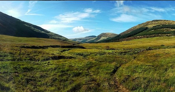 DruminMTB's tweet photo. Fed up of the grey city scape around you? Try something a little fresher! Photo Credit - deleriumo https://t.co/yeNld8FTWw