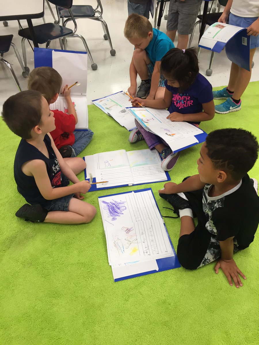 Kindercuties123's tweet photo. Writing Workshop, sharing our writing with our friends.  #kagenteams #bpscubs https://t.co/FDdvod8IPL