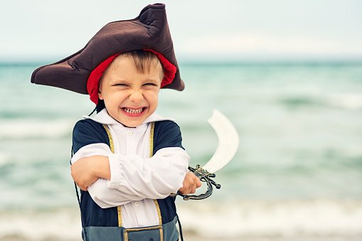 DTOWNMcKinney's tweet photo. The Pirate Prop Kits R in! Hat, eye patch, tattoos & a sword. Limited Availability! #PirateStory #MPACMateys https://t.co/JQ8dnmCwIS