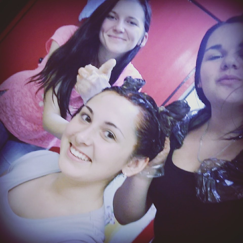 anastassiija's tweet photo. Вечер экспериментов с @ariwkaaaaaa и @DeadSkyHardCore https://t.co/8TcZGbmLwV