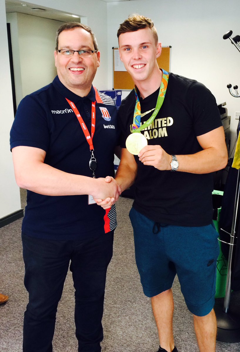 col_burgess's tweet photo. Thank you to @joeclarkek1 for popping into Clayton Wood today - see you again soon #goldmedal #reallyheavy https://t.co/VsnpEKLjhA
