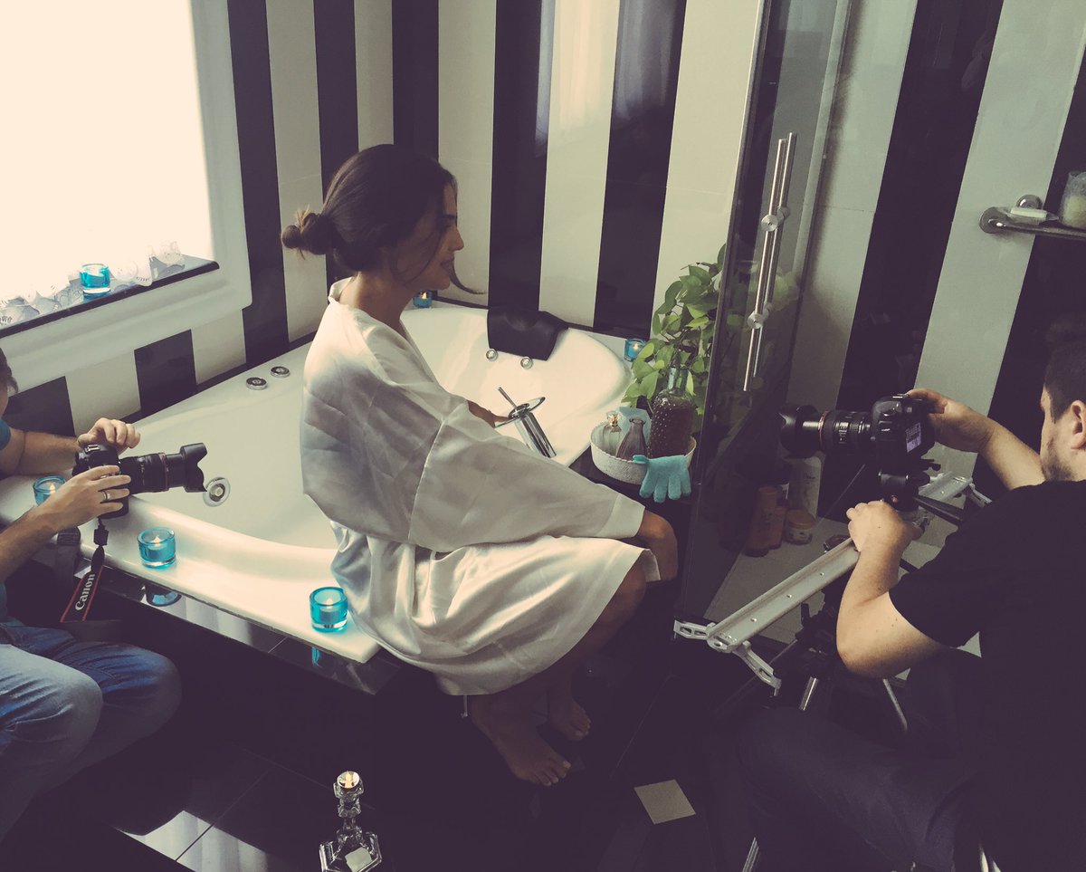 Back grabación tips belleza naturales! Gracias <a href="/Falabella_ar/">Falabella_ar</a> deco, <a href="/ACGSwimwear/">Agua Con Gas</a>  look y <a href="/BiogreenOficial/">BIOGREEN ARGENTINA</a> productos!