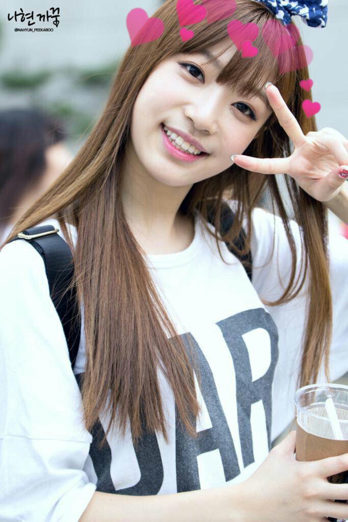 ggswithearts's tweet photo. sumin ♡ sonamoo (requested) https://t.co/ebvq1pT1Cu