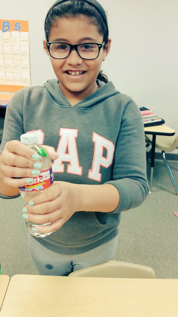 MrsVuTeaches's tweet photo. Making #cartesiandivers in science today! #exleytweets #jee4th @exleyexpress https://t.co/rofJXsTxFB