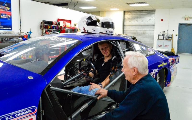 DragRacingScene's tweet photo. NHRA Pro Stock Gets a New Team for 2017 with Warren Johnson Help >https://t.co/RjLrFDr1pD https://t.co/zIJoC7fPzD