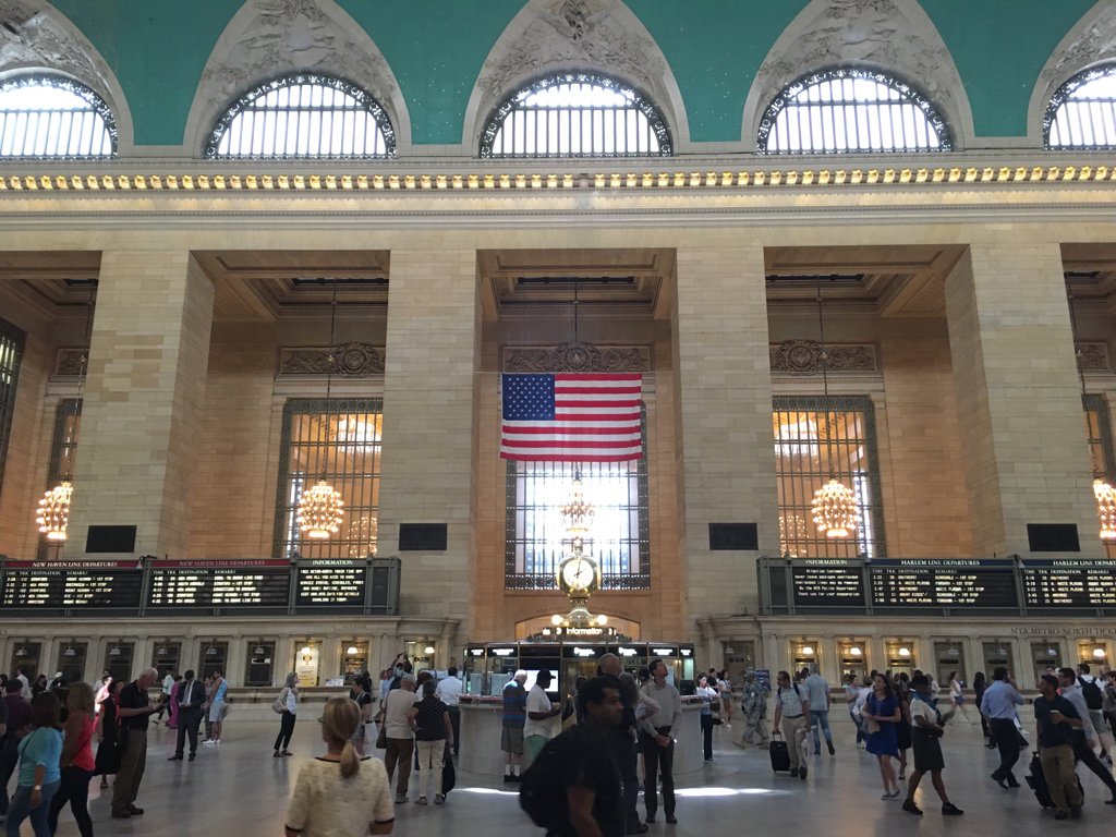 csibar's tweet photo. #NYC #csibUS https://t.co/u4fMYqcV9I