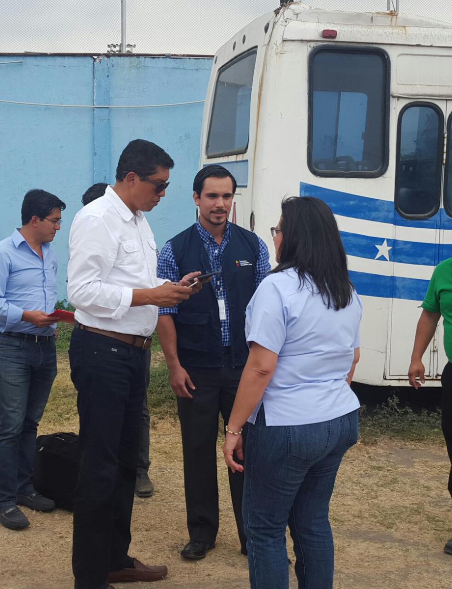 .<a href="/MashiRafael/">Rafael Correa</a> constata avances de obra en inmediaciones del Ramón Unamuno  junto a <a href="/jonathan_parra_/">Jonathan Parra</a>  #ObrasParaTodos