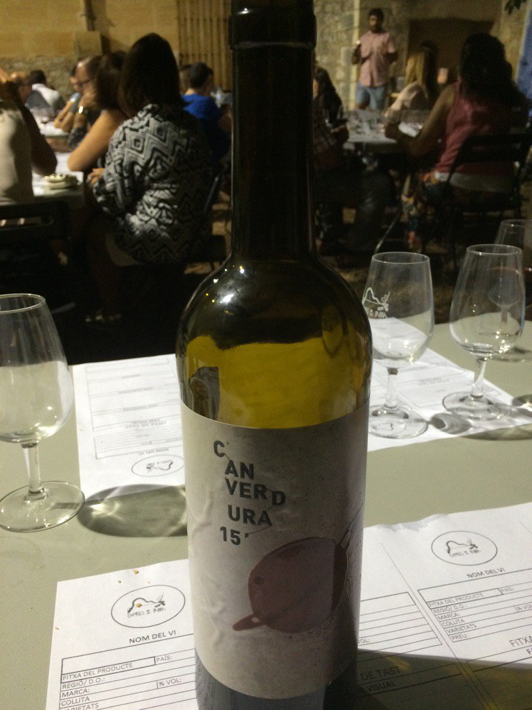 mcaliteraria's tweet photo. Can Verdura 15 #Enofles #vermada2016 https://t.co/kqEXzcZTHW