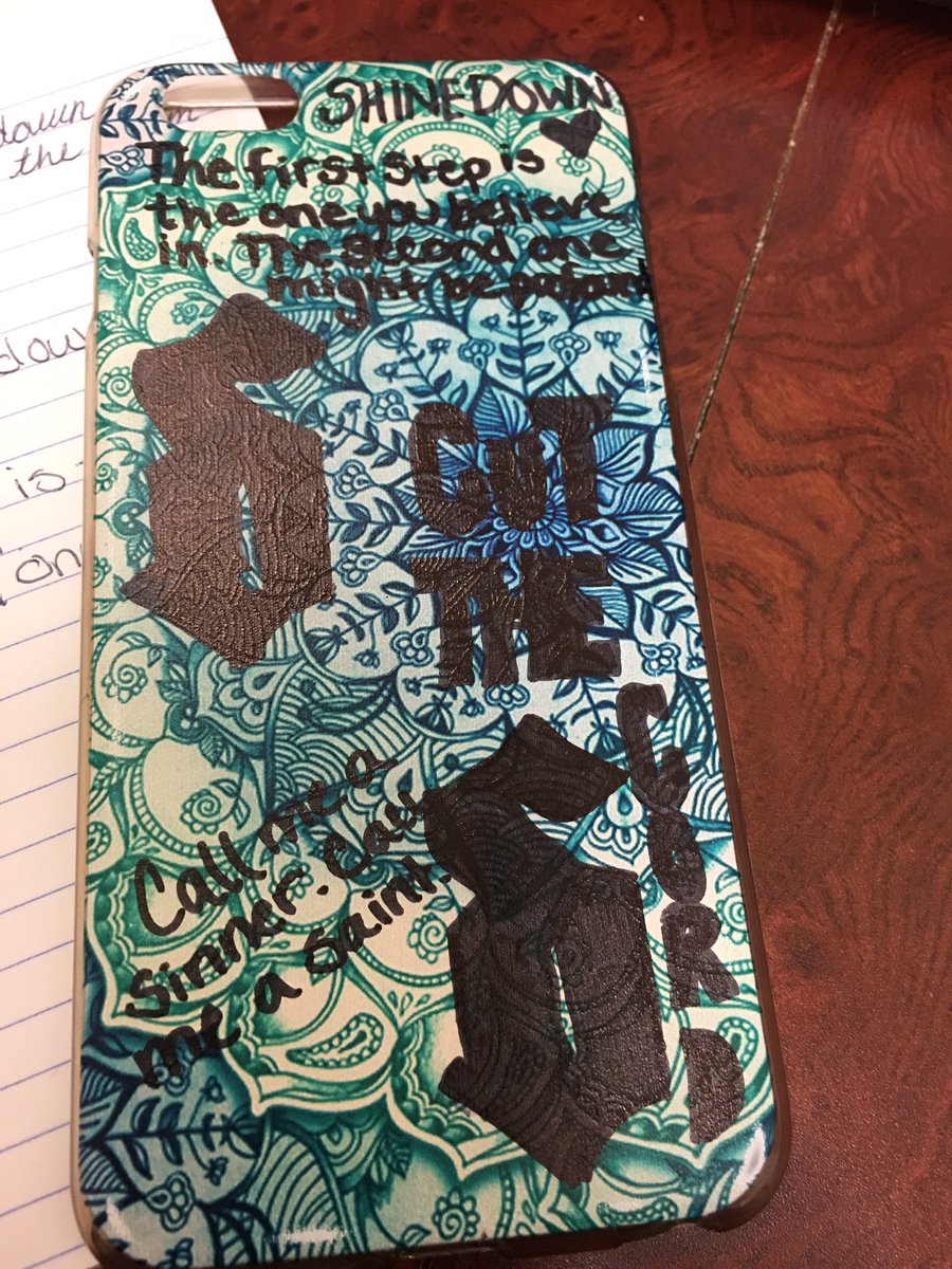 f0llowyourbliss's tweet photo. @TheBrentSmith Look my phone case! :) https://t.co/0JaFJJXC04