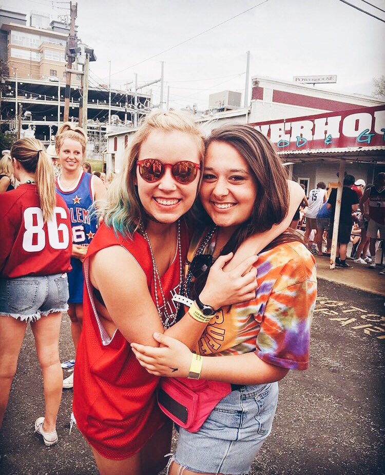 shout out to our angel of the week! Anna can make you laugh until you're rolling on the ground crying! we love you!